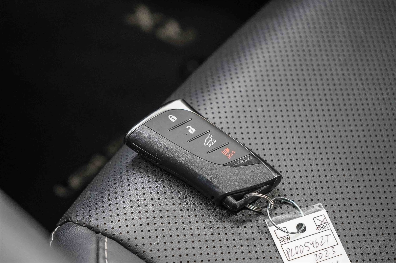 Thumbnail: 2023 Lexus RX - 27