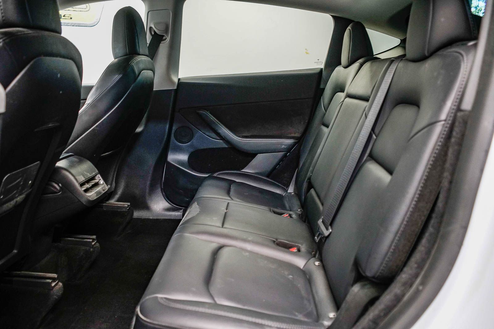 Thumbnail: 2023 Tesla Model Y - 18