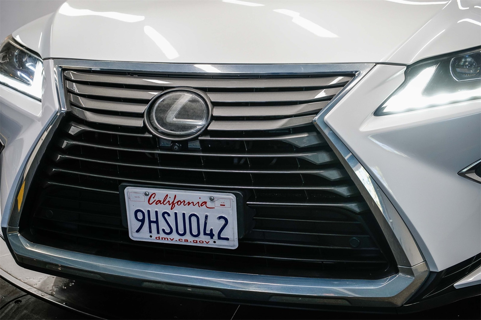 Thumbnail: 2016 Lexus RX - 8
