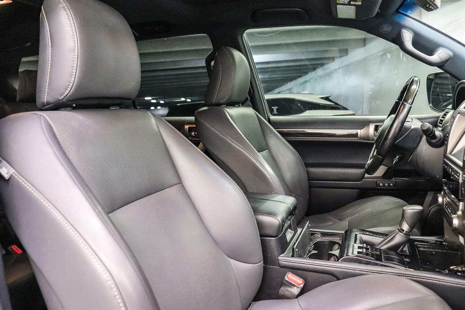 Thumbnail: 2021 Lexus GX - 16