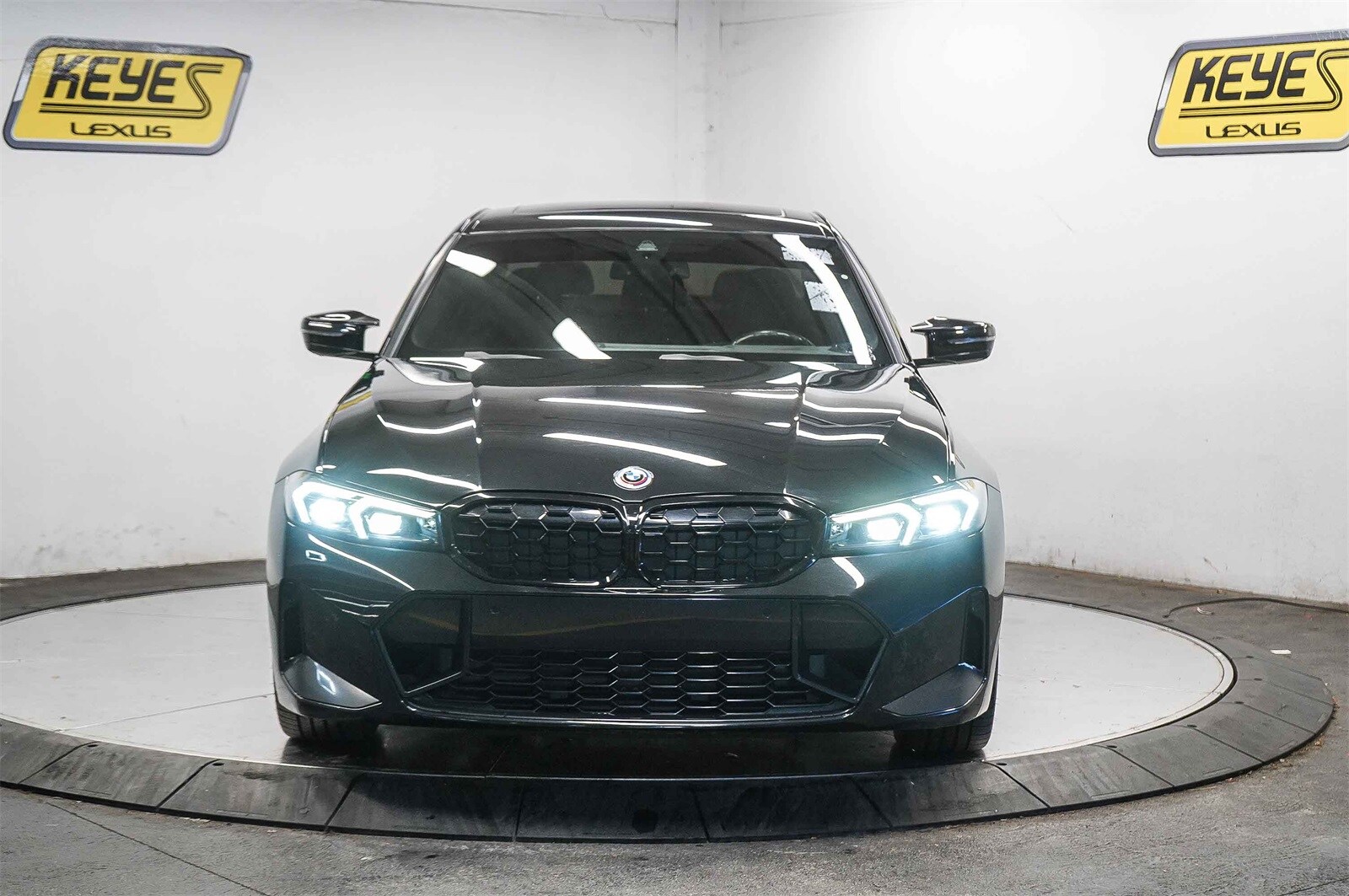 Thumbnail: 2023 BMW 3 Series - 5