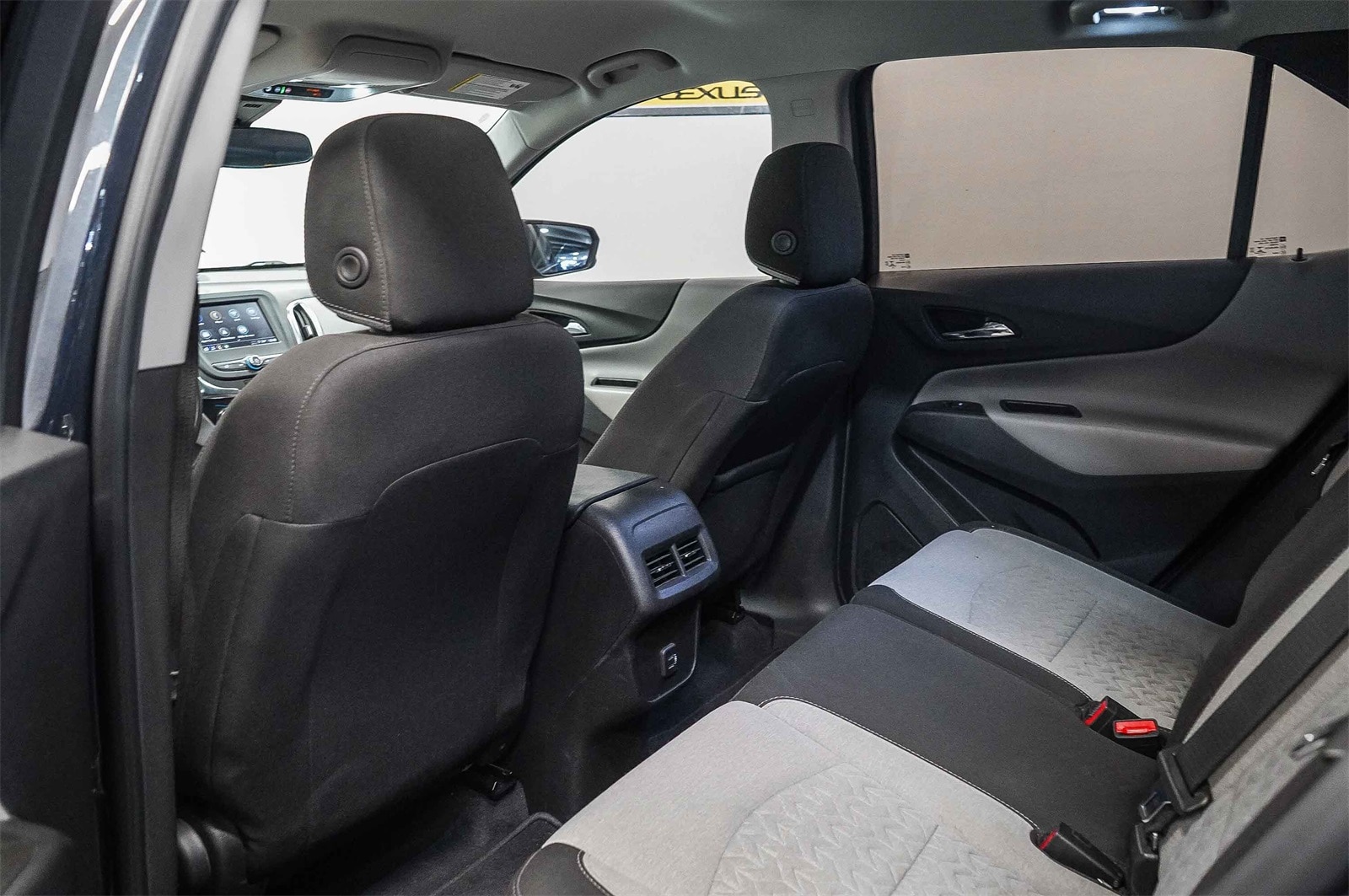 Thumbnail: 2022 Chevrolet Equinox - 18