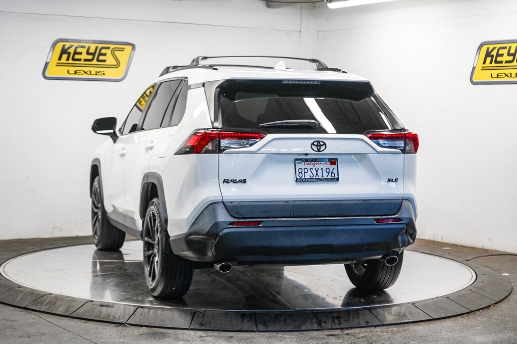 Used 2020 Toyota RAV4 XLE SUV