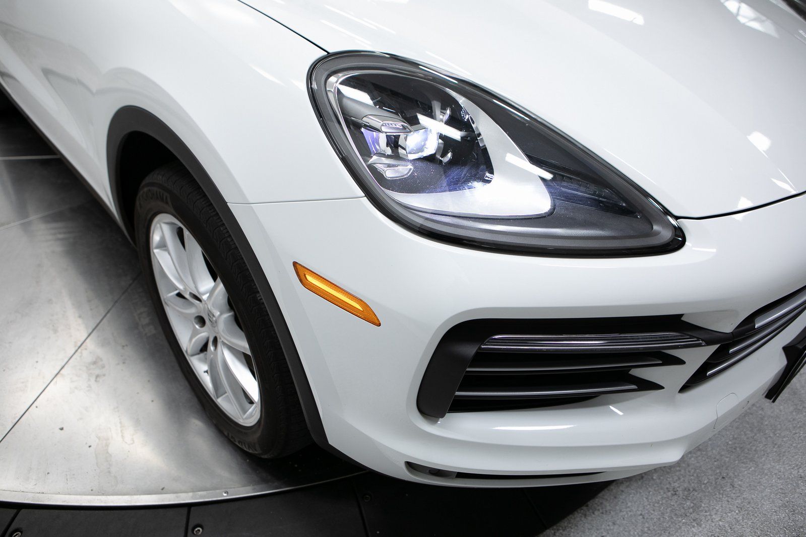 Thumbnail: 2022 Porsche Cayenne - 12