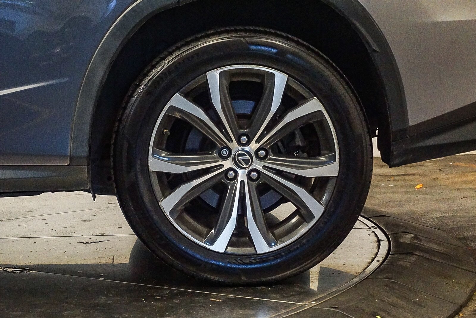 Thumbnail: 2018 Lexus RX - 9