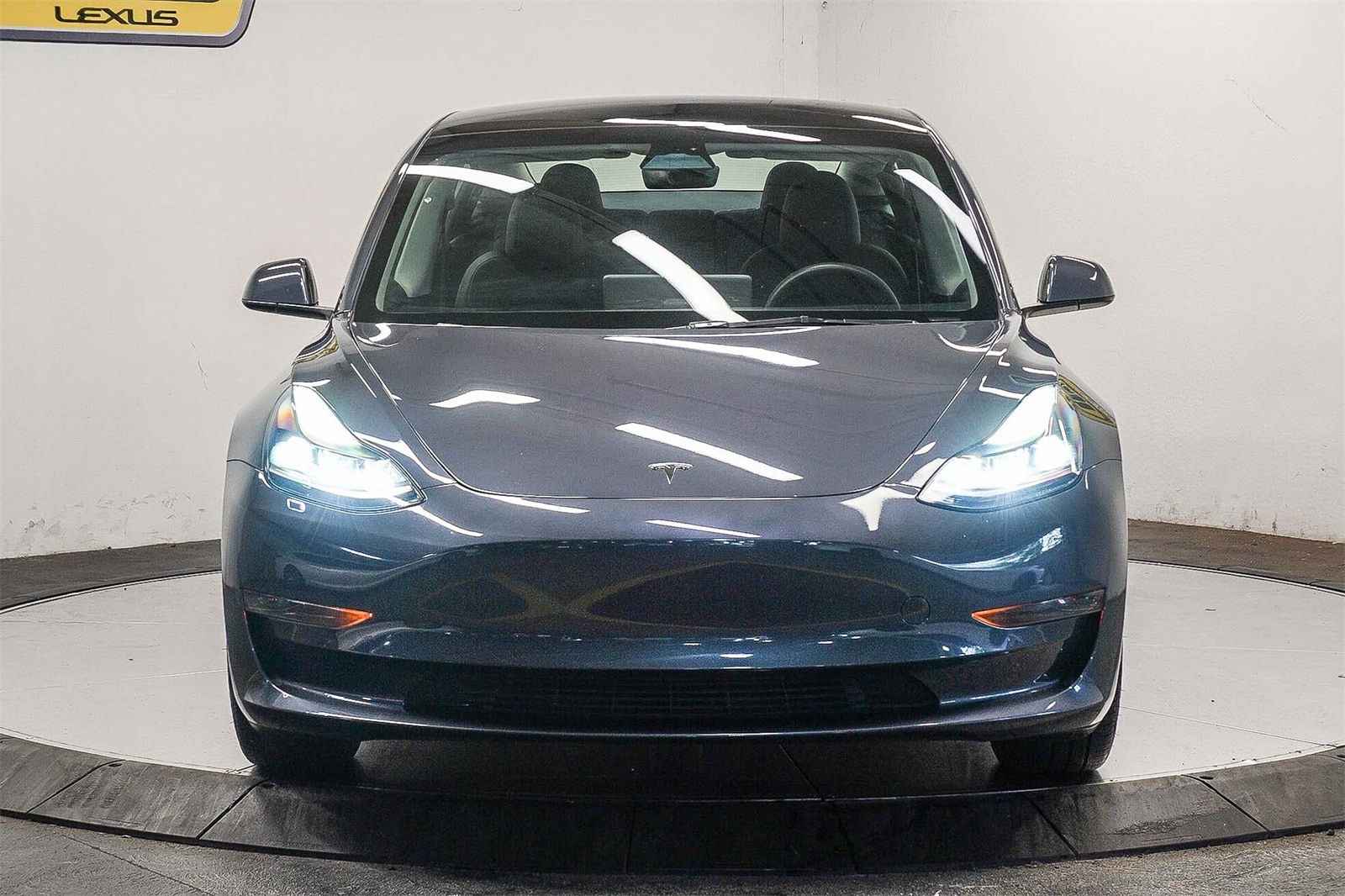 Thumbnail: 2023 Tesla Model 3 - 2