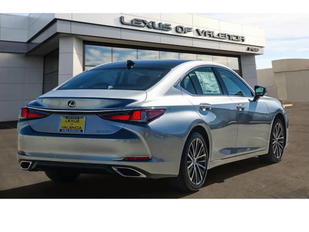 New 2025 Lexus ES 350  SEDAN