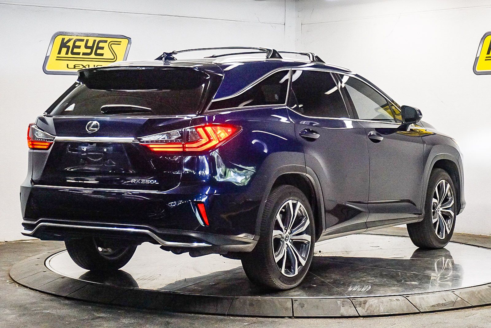 Thumbnail: 2018 Lexus RX - 4