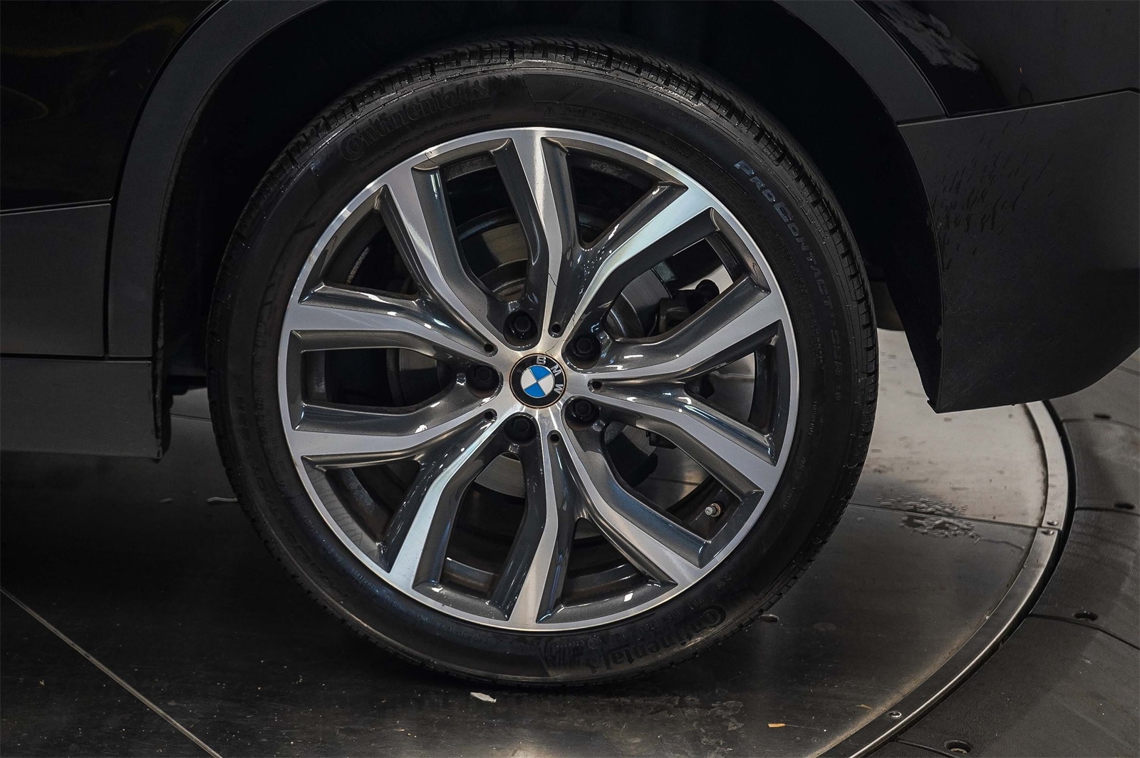 Thumbnail: 2022 BMW X2 - 10