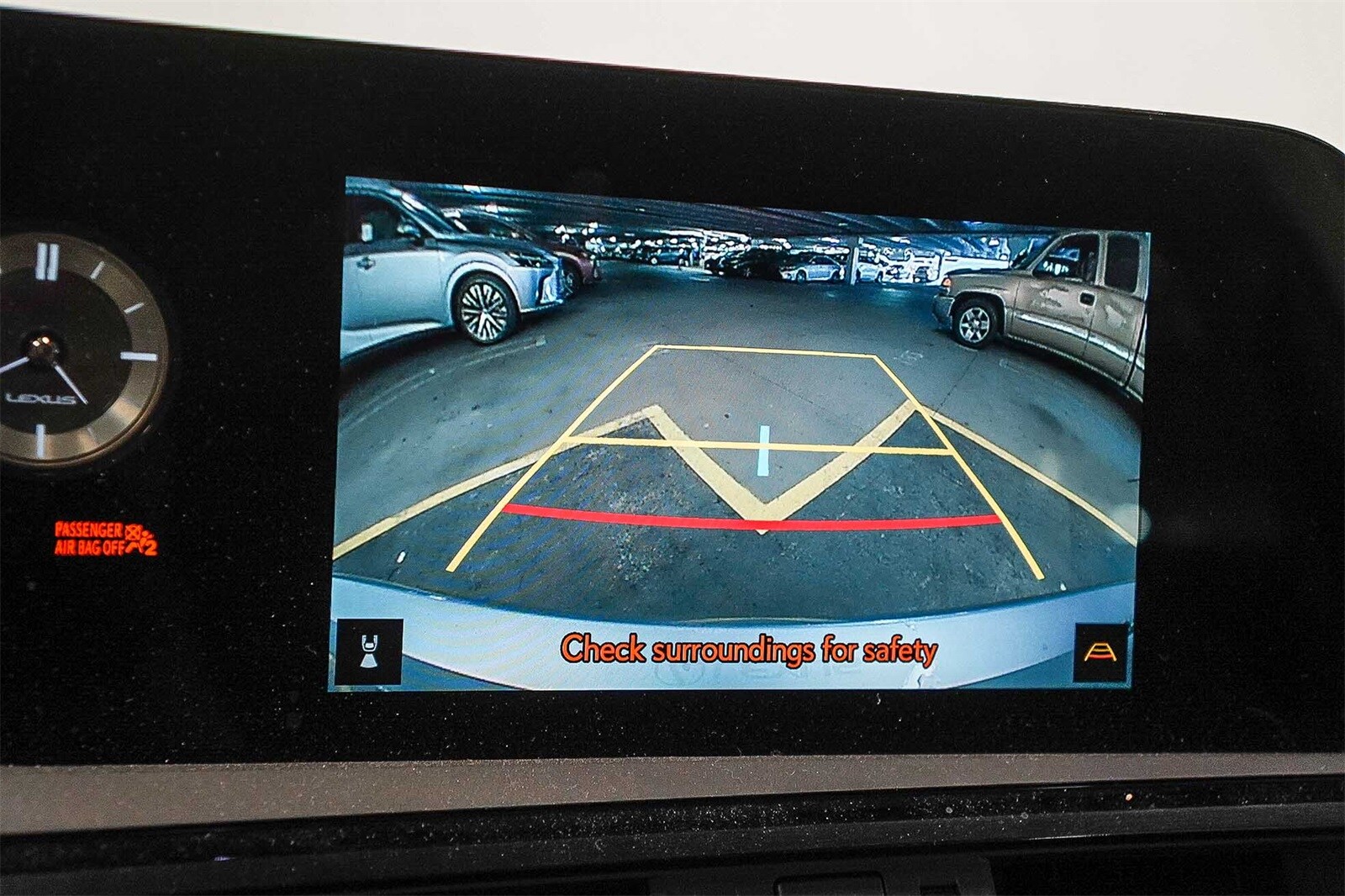 Thumbnail: 2025 Lexus ES - 26