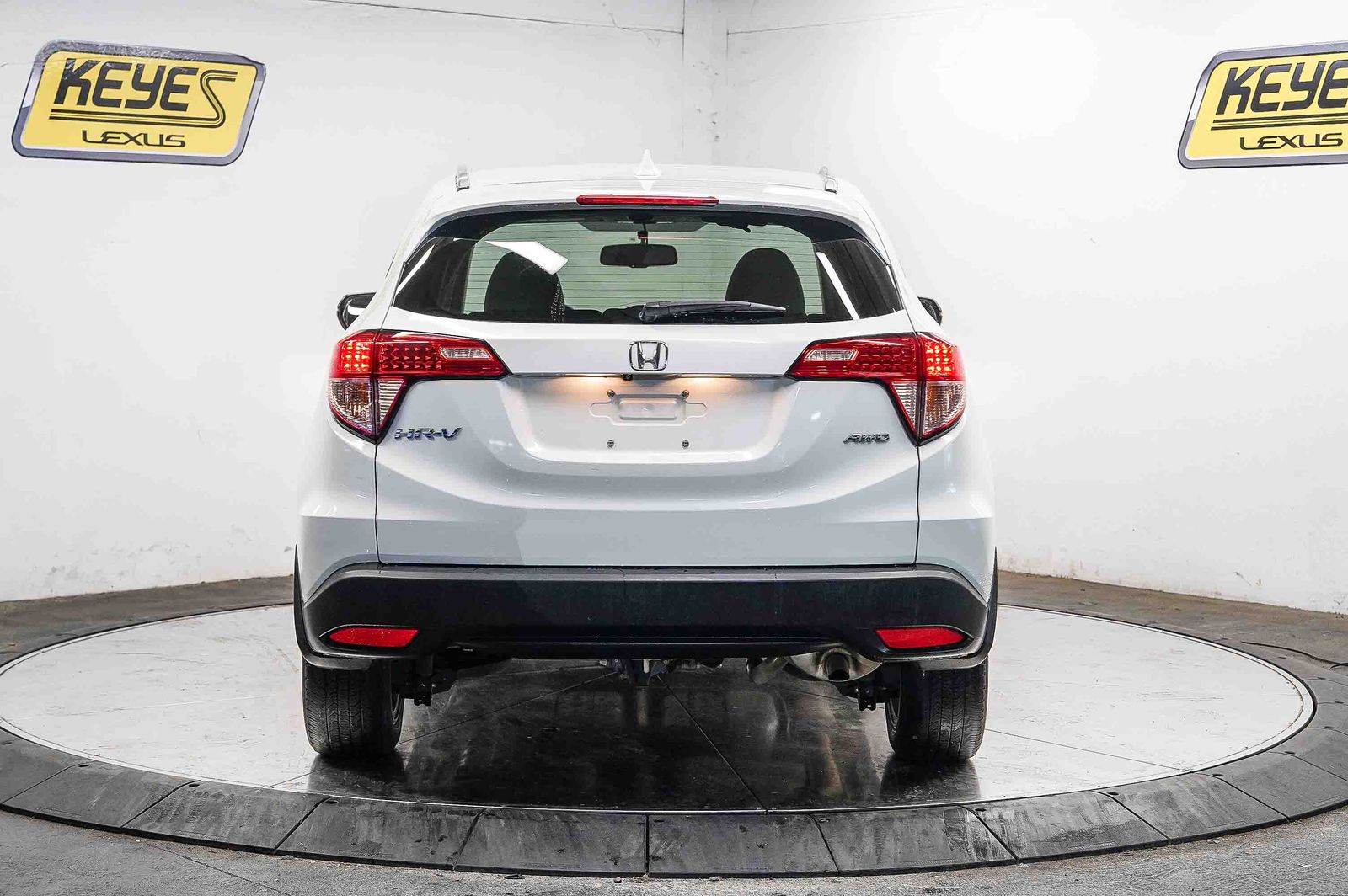 Thumbnail: 2016 Honda HR-V - 2