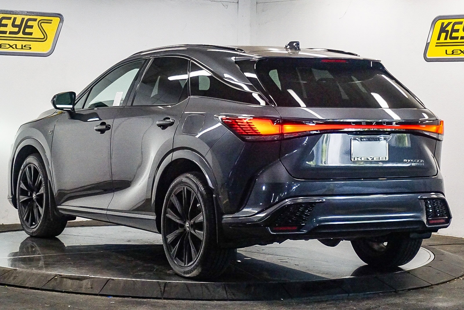 Thumbnail: 2024 Lexus RX - 2