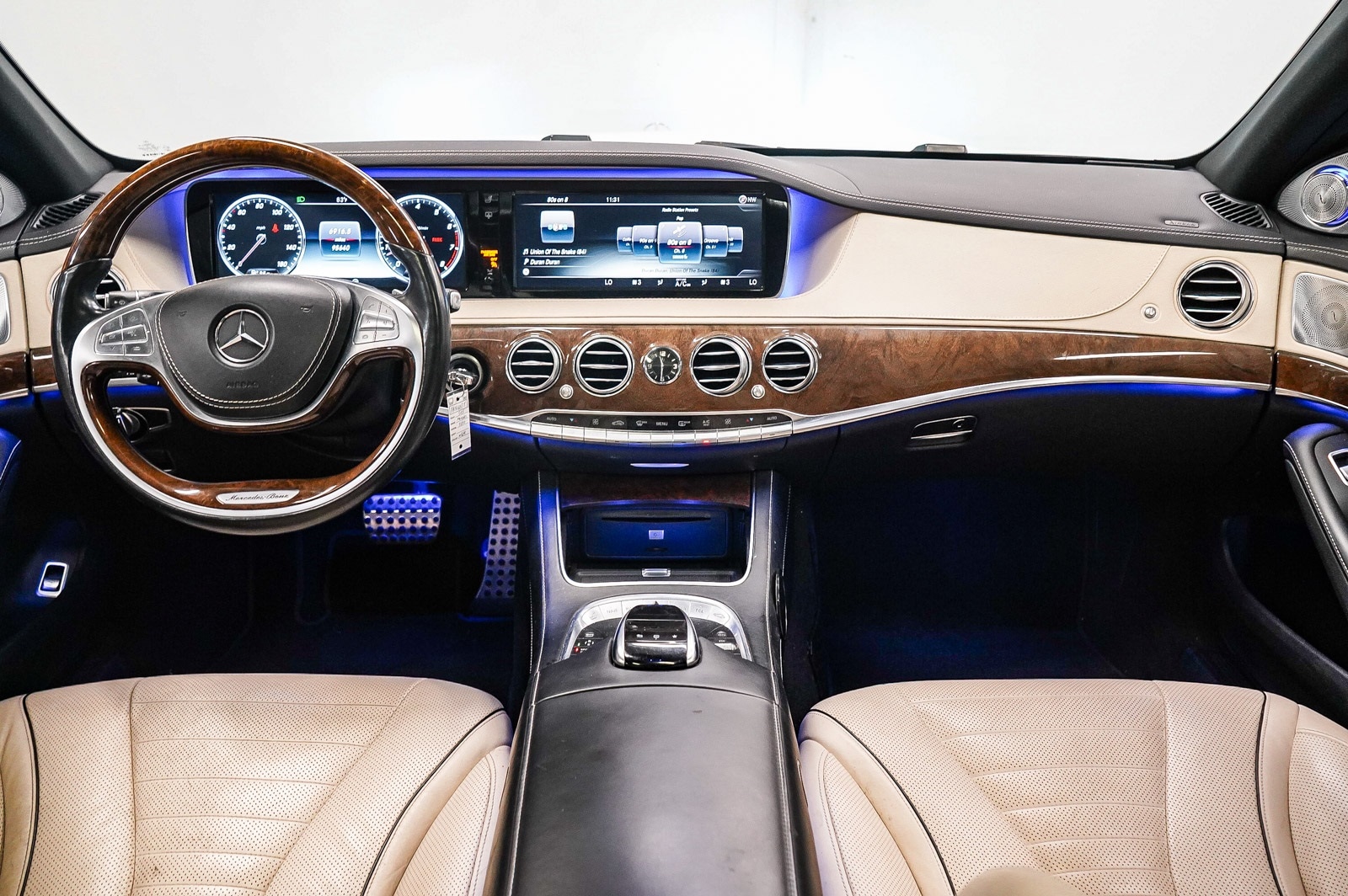 Thumbnail: 2015 Mercedes-Benz S-Class - 12