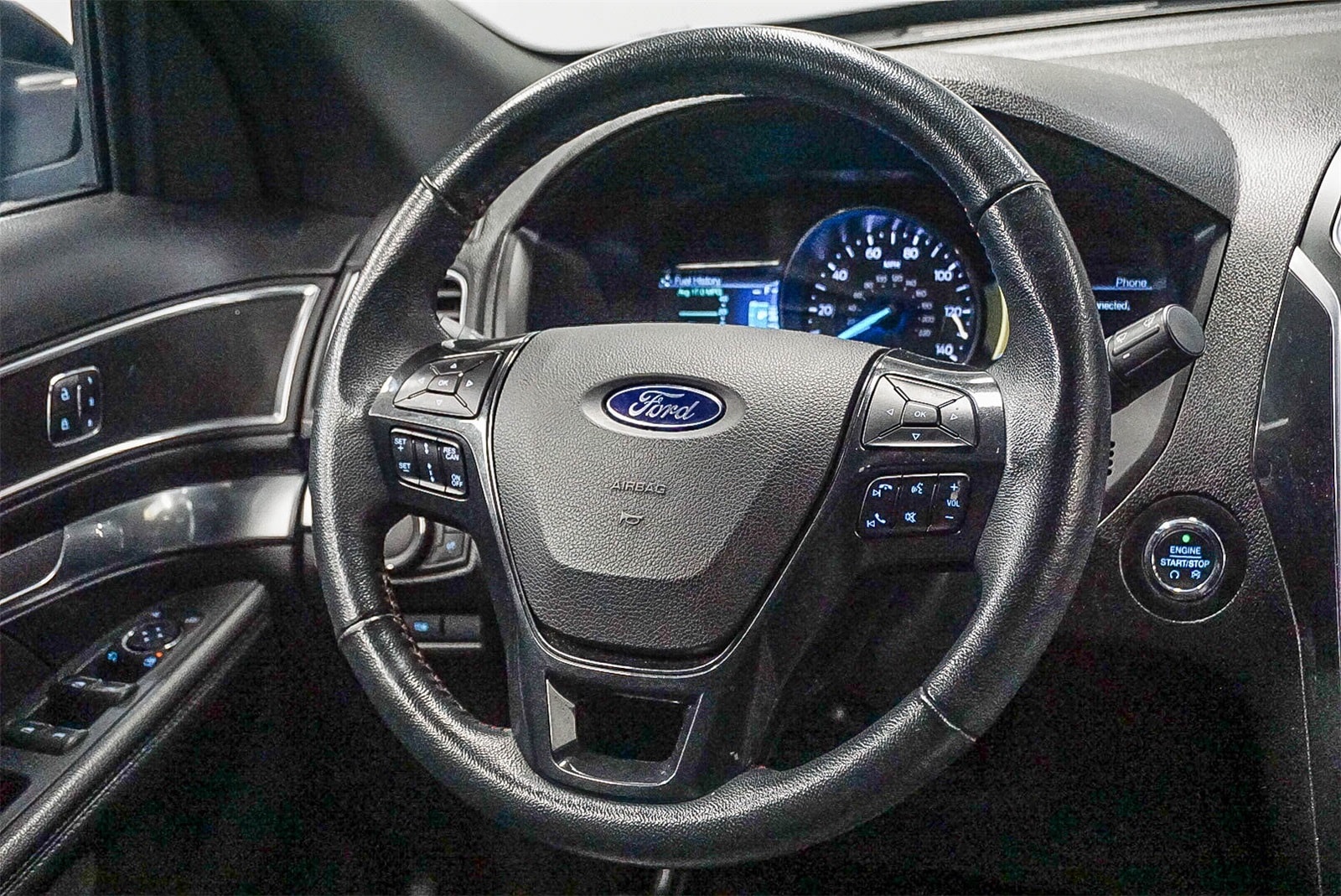 Thumbnail: 2018 Ford Explorer - 17