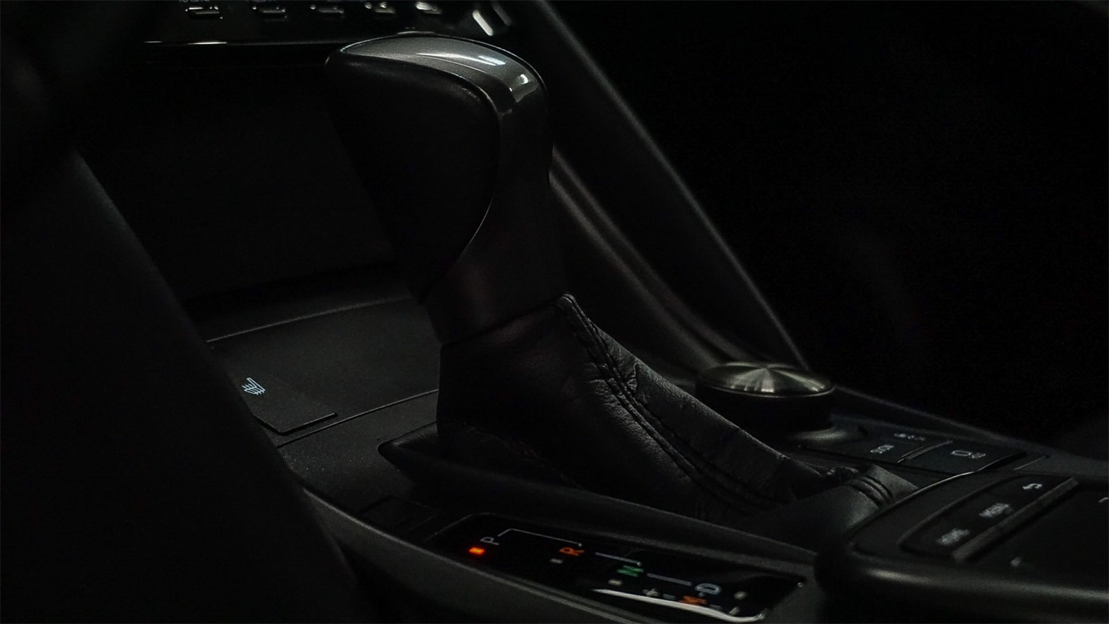 Thumbnail: 2024 Lexus IS - 19