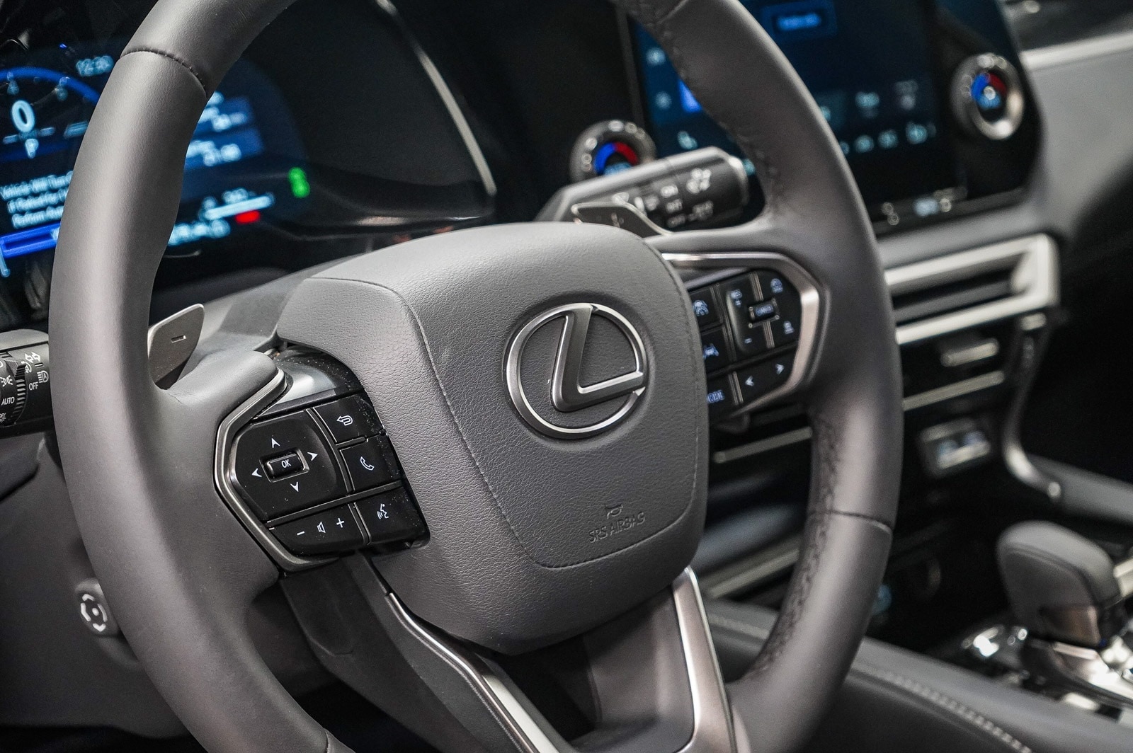 Thumbnail: 2025 Lexus RX - 21