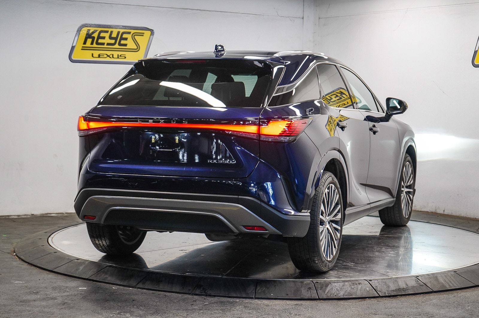 Thumbnail: 2024 Lexus RX - 4
