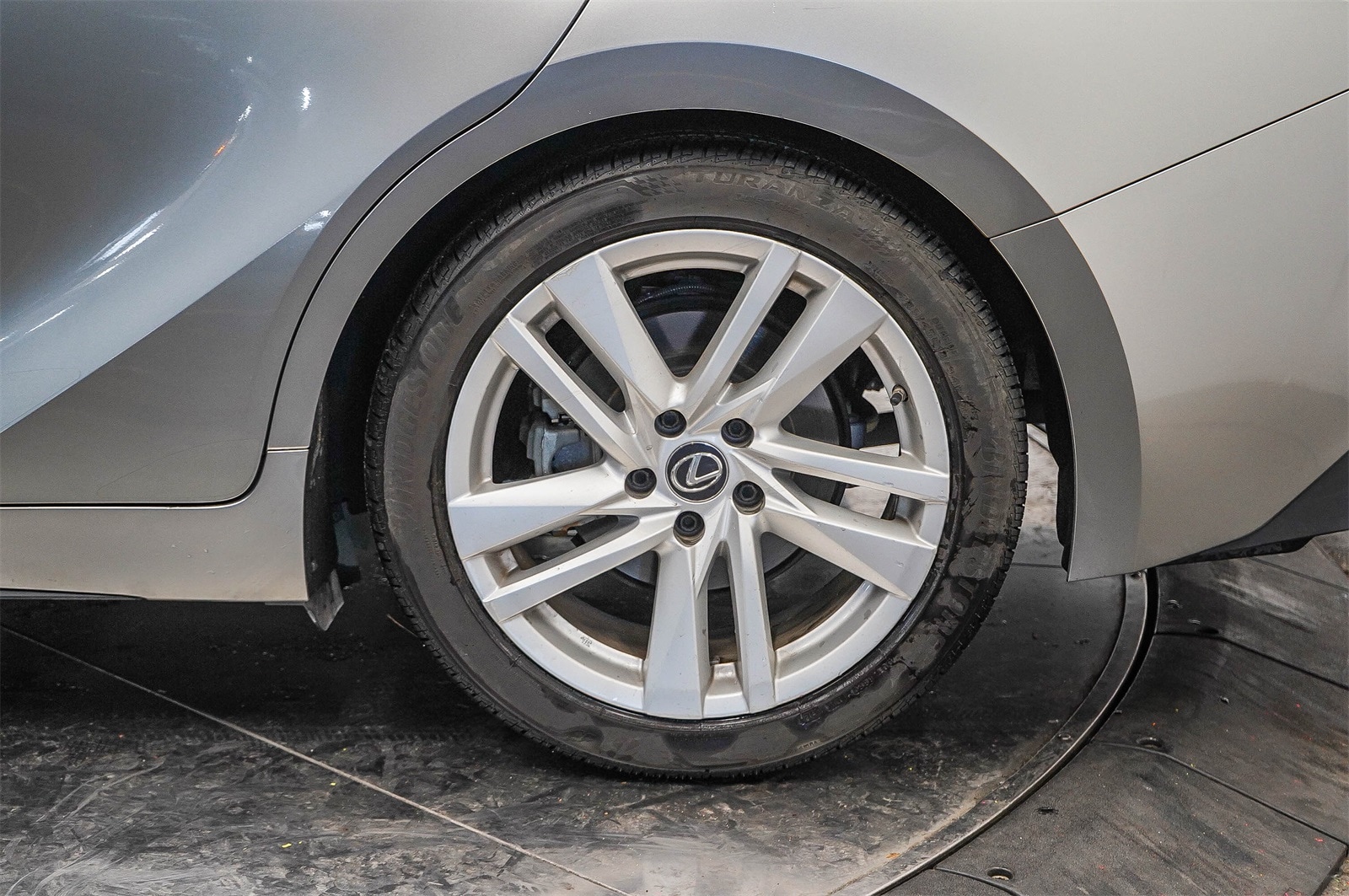 Thumbnail: 2021 Lexus IS - 10