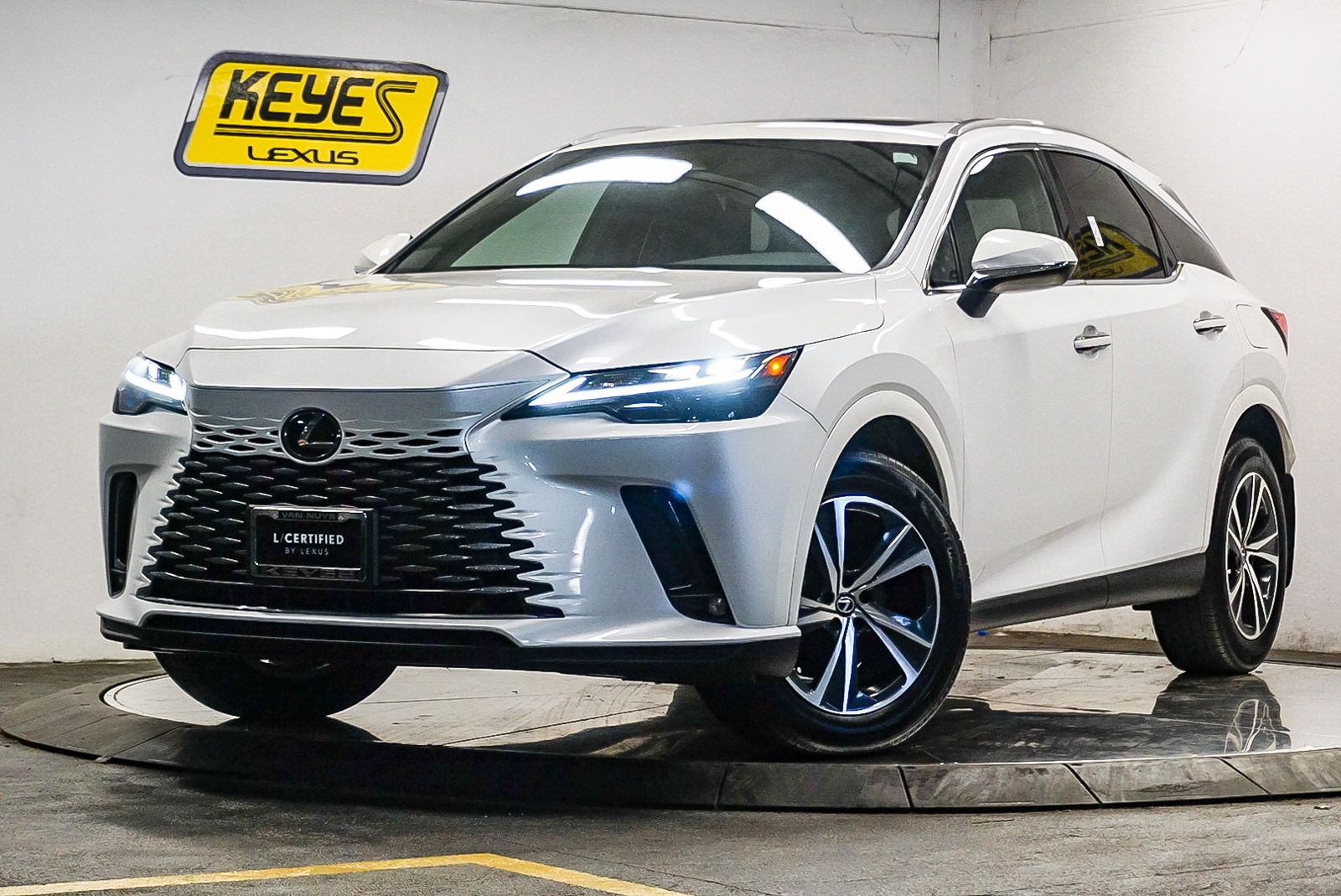 Thumbnail: 2024 Lexus RX - 1