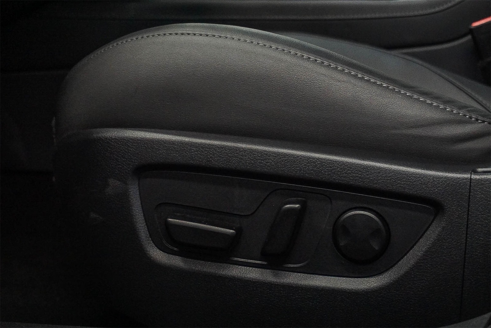 Thumbnail: 2025 Mazda CX-30 - 22