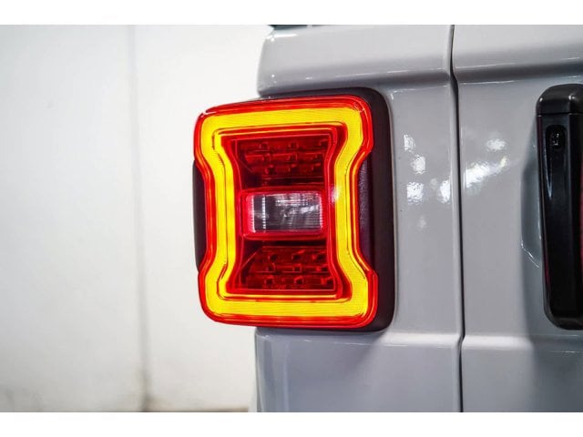 Thumbnail: 2024 Jeep Wrangler - 11