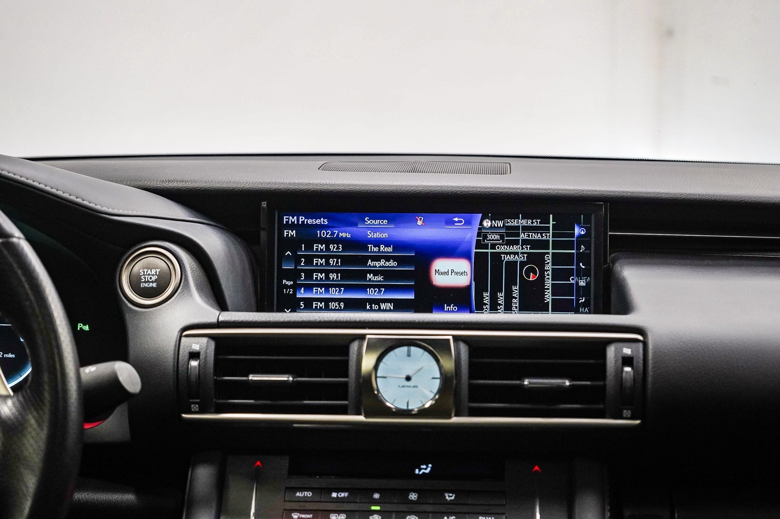 Thumbnail: 2019 Lexus IS - 14