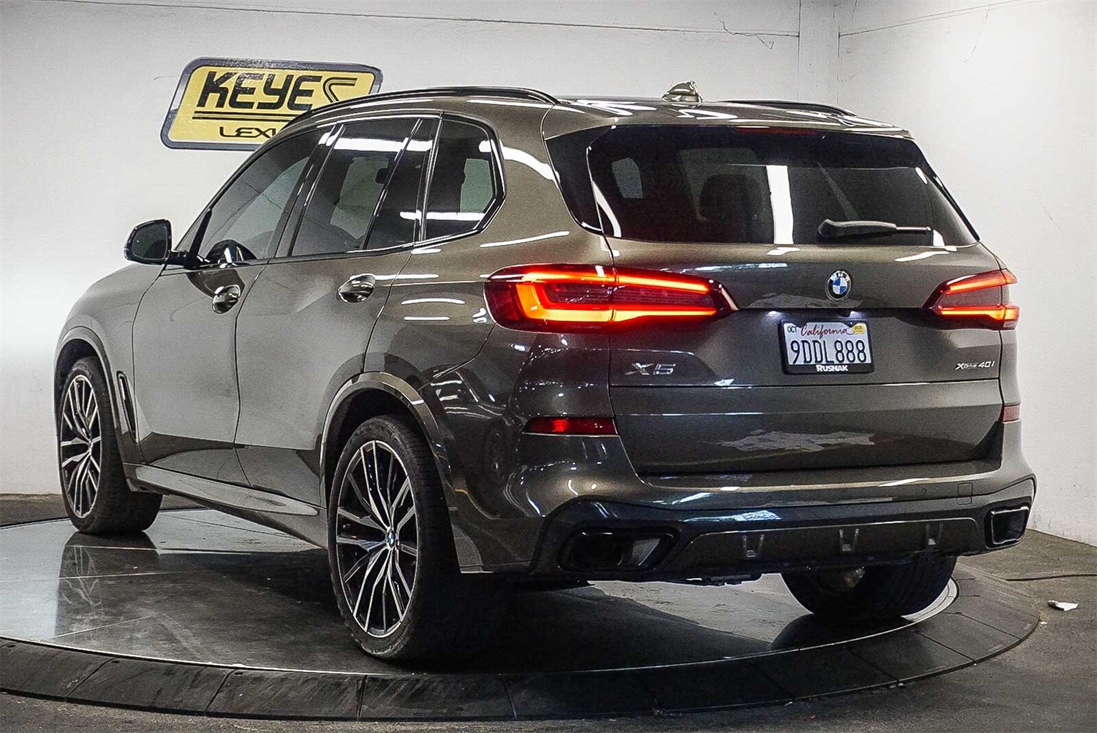2023 Bmw X5 xDrive40i photo 2