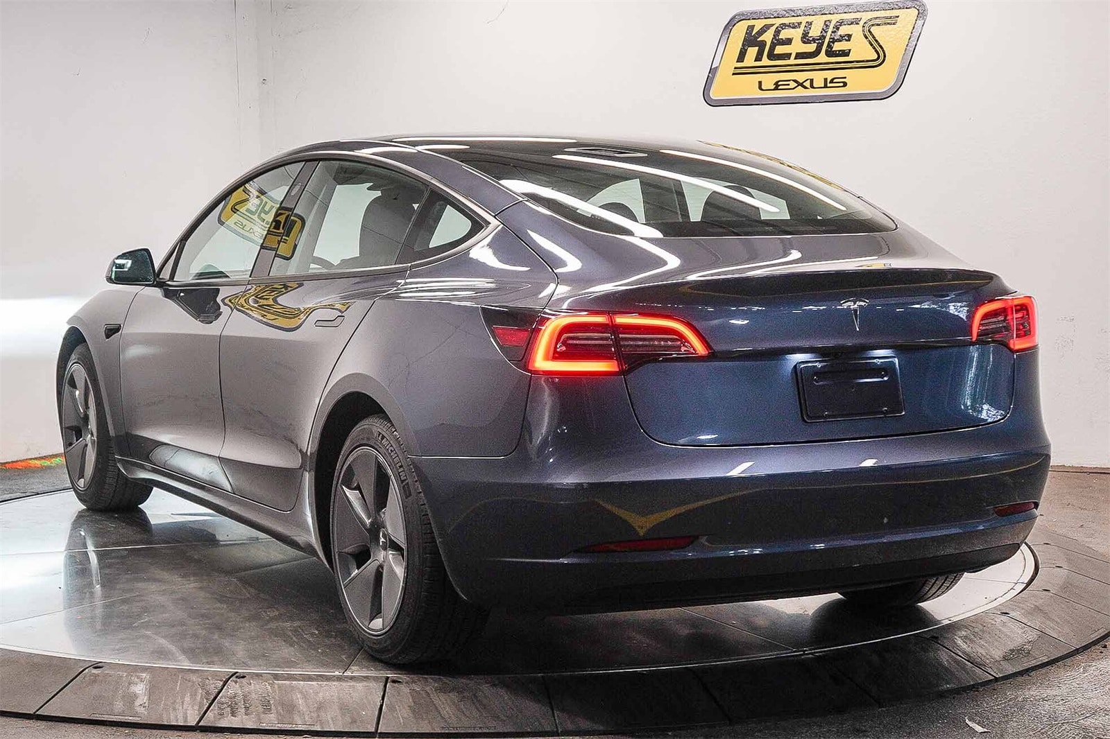 Thumbnail: 2023 Tesla Model 3 - 6