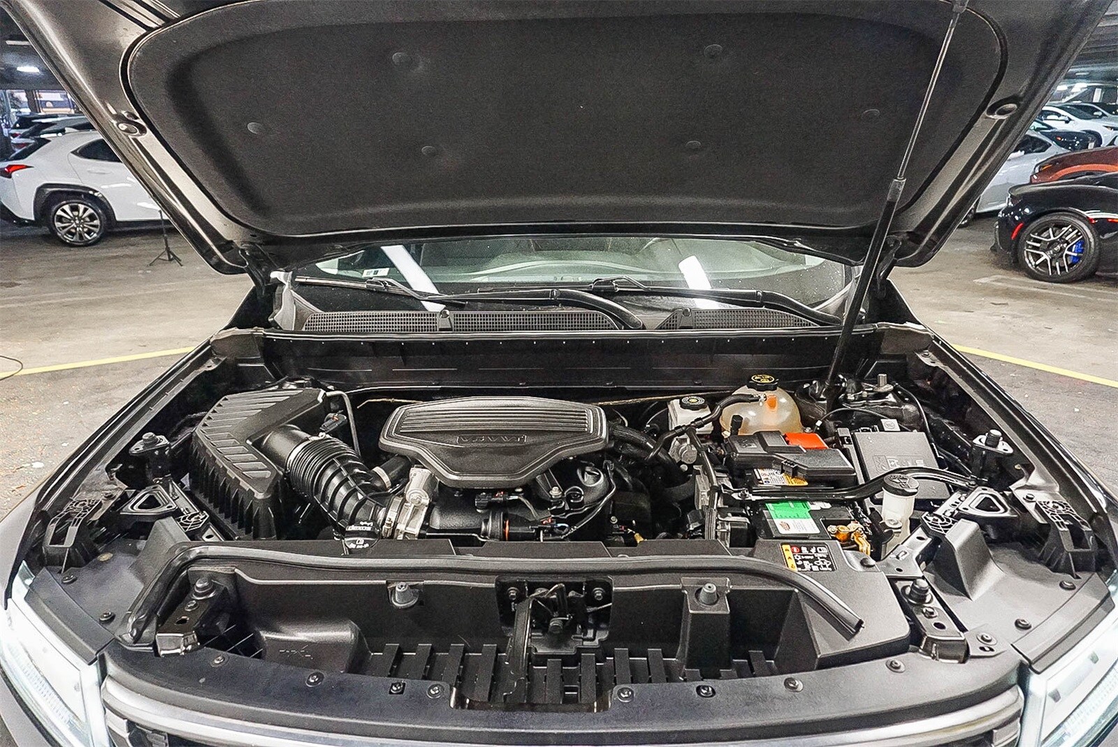 Thumbnail: 2020 GMC Acadia - 29