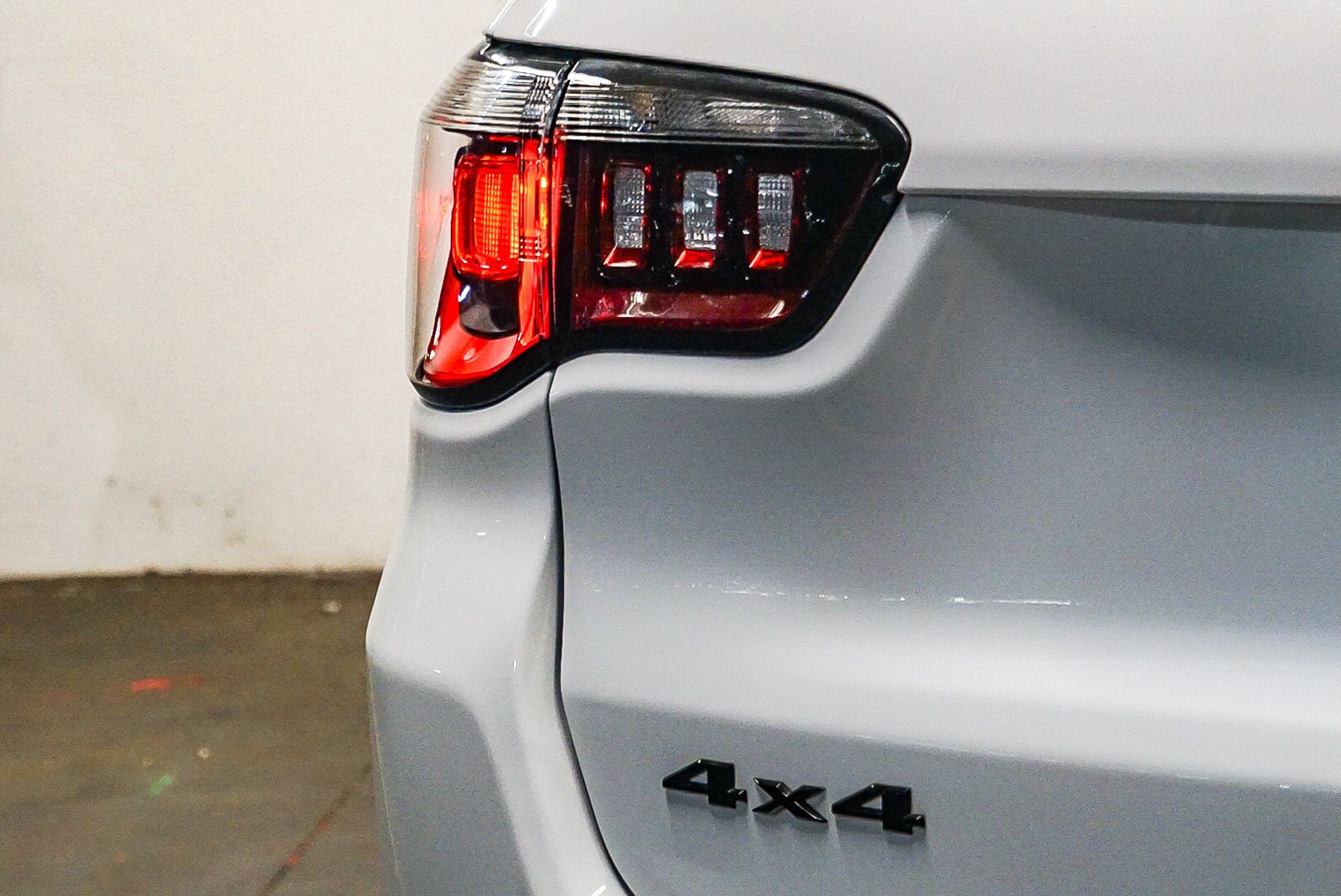 Thumbnail: 2023 Jeep Compass - 10