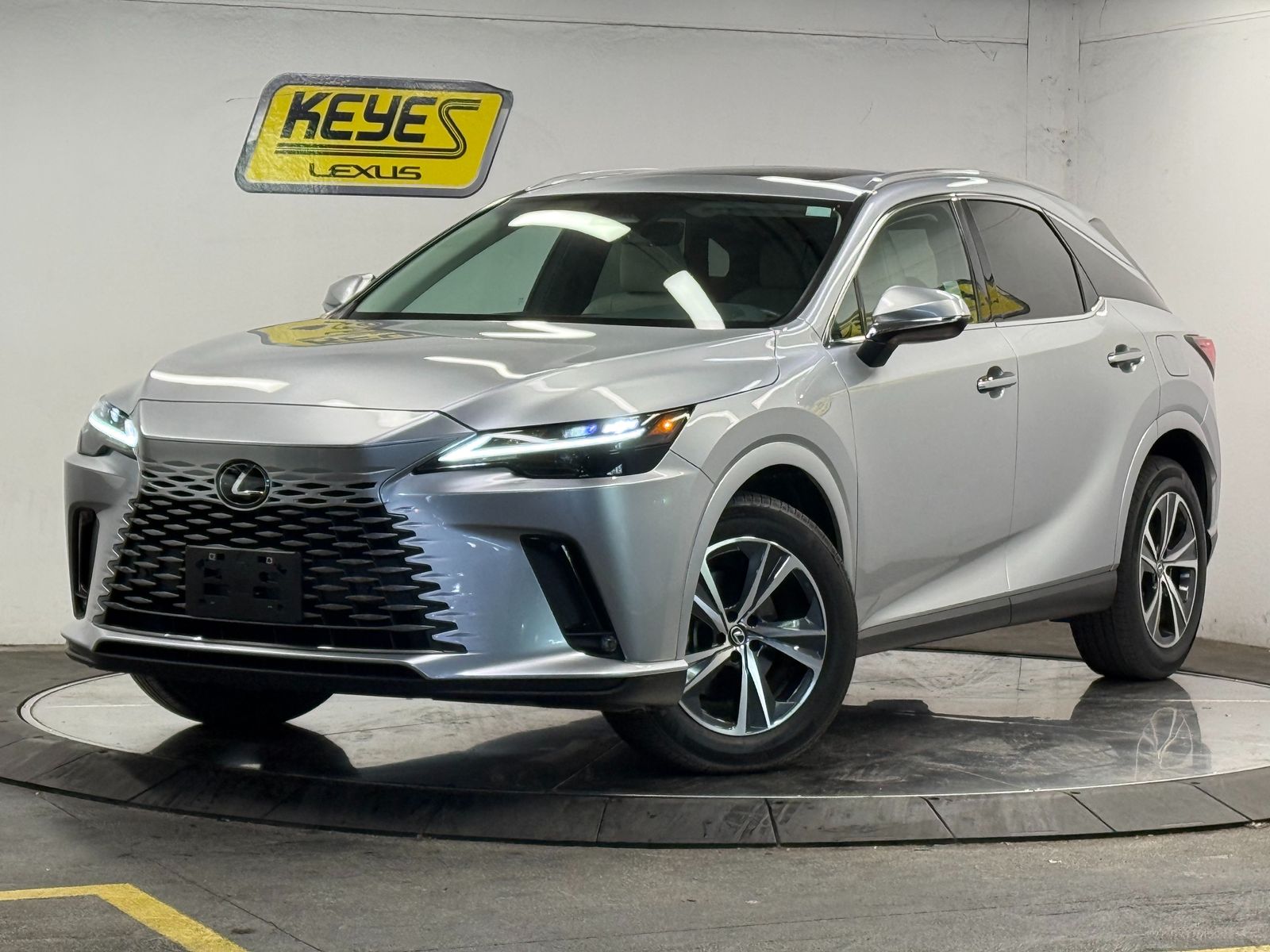 2024 Lexus RX 350 -
                  Van Nuys, CA