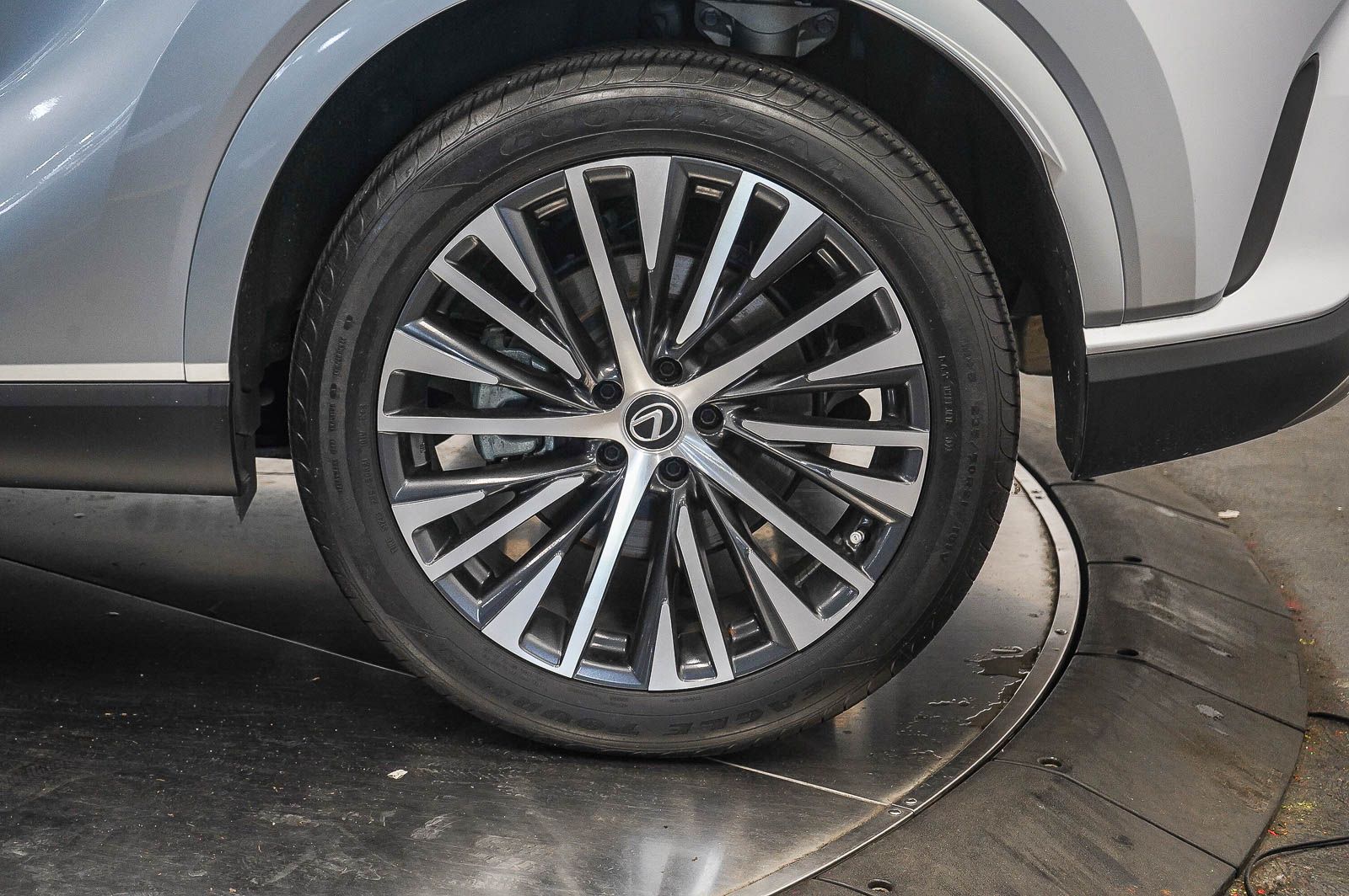 Thumbnail: 2023 Lexus RX - 9