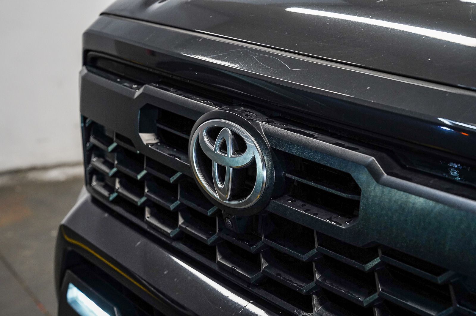 Thumbnail: 2024 Toyota Tacoma - 7