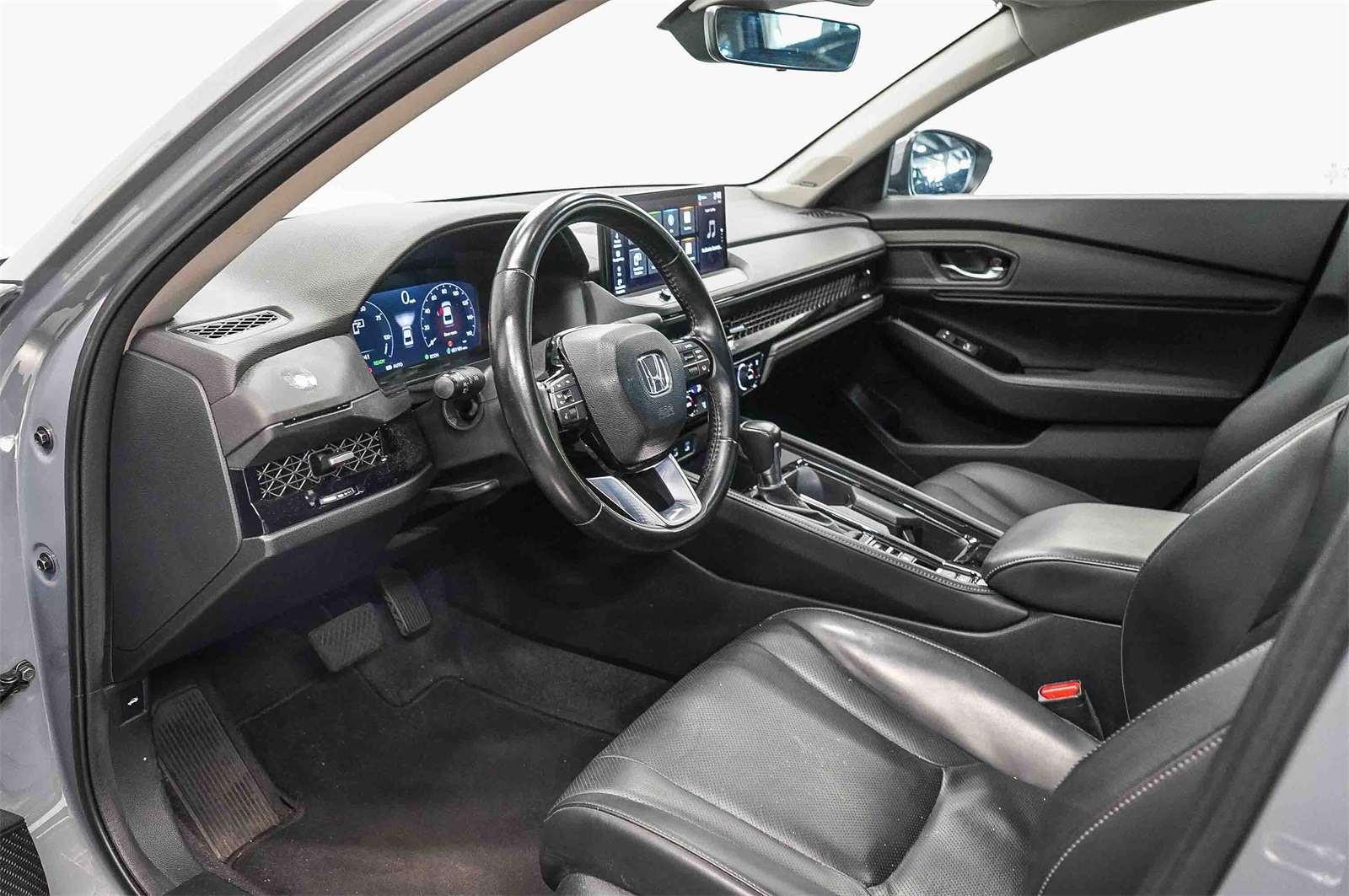 Thumbnail: 2023 Honda Accord - 18