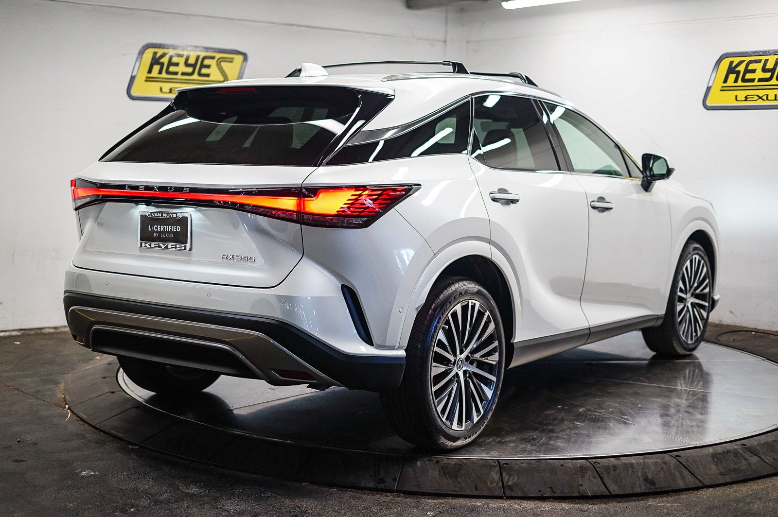 Thumbnail: 2024 Lexus RX - 4