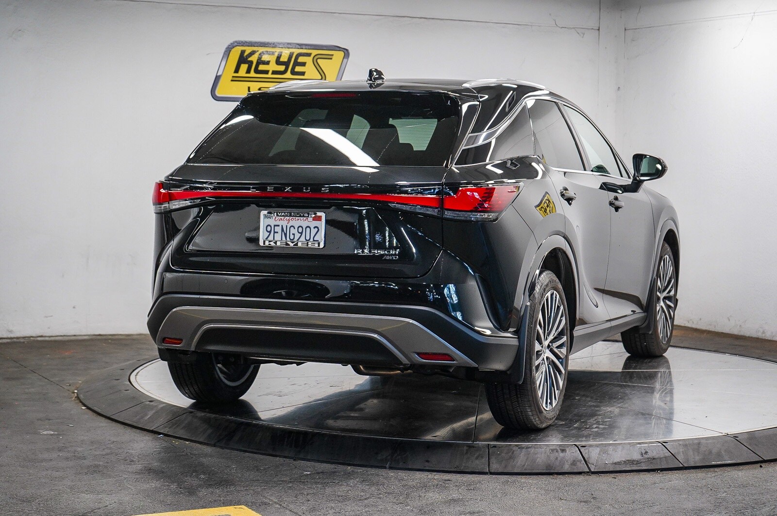 2023 Lexus RX 350h Premium photo 4