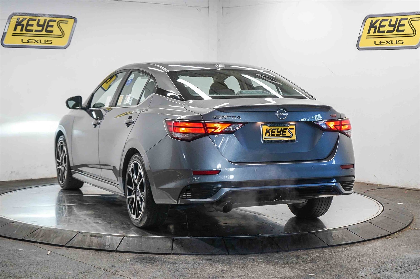 Thumbnail: 2025 Nissan Sentra - 2