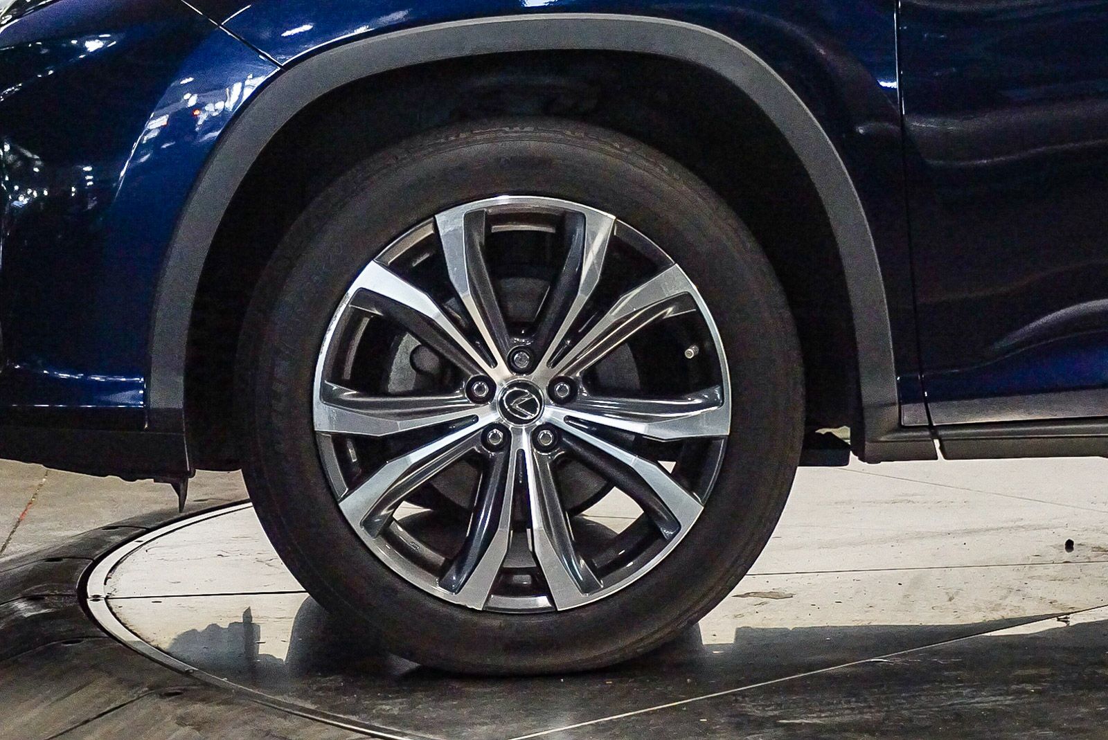 Thumbnail: 2018 Lexus RX - 9