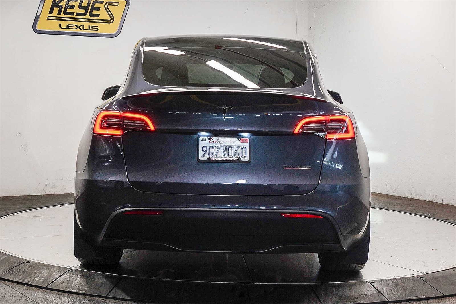Thumbnail: 2023 Tesla Model Y - 4