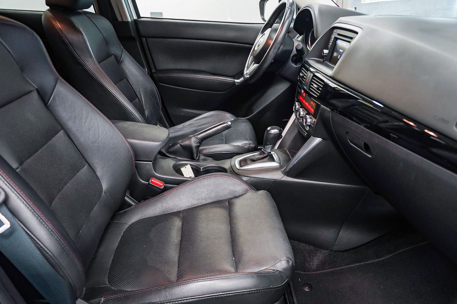 Thumbnail: 2015 Mazda CX-5 - 15
