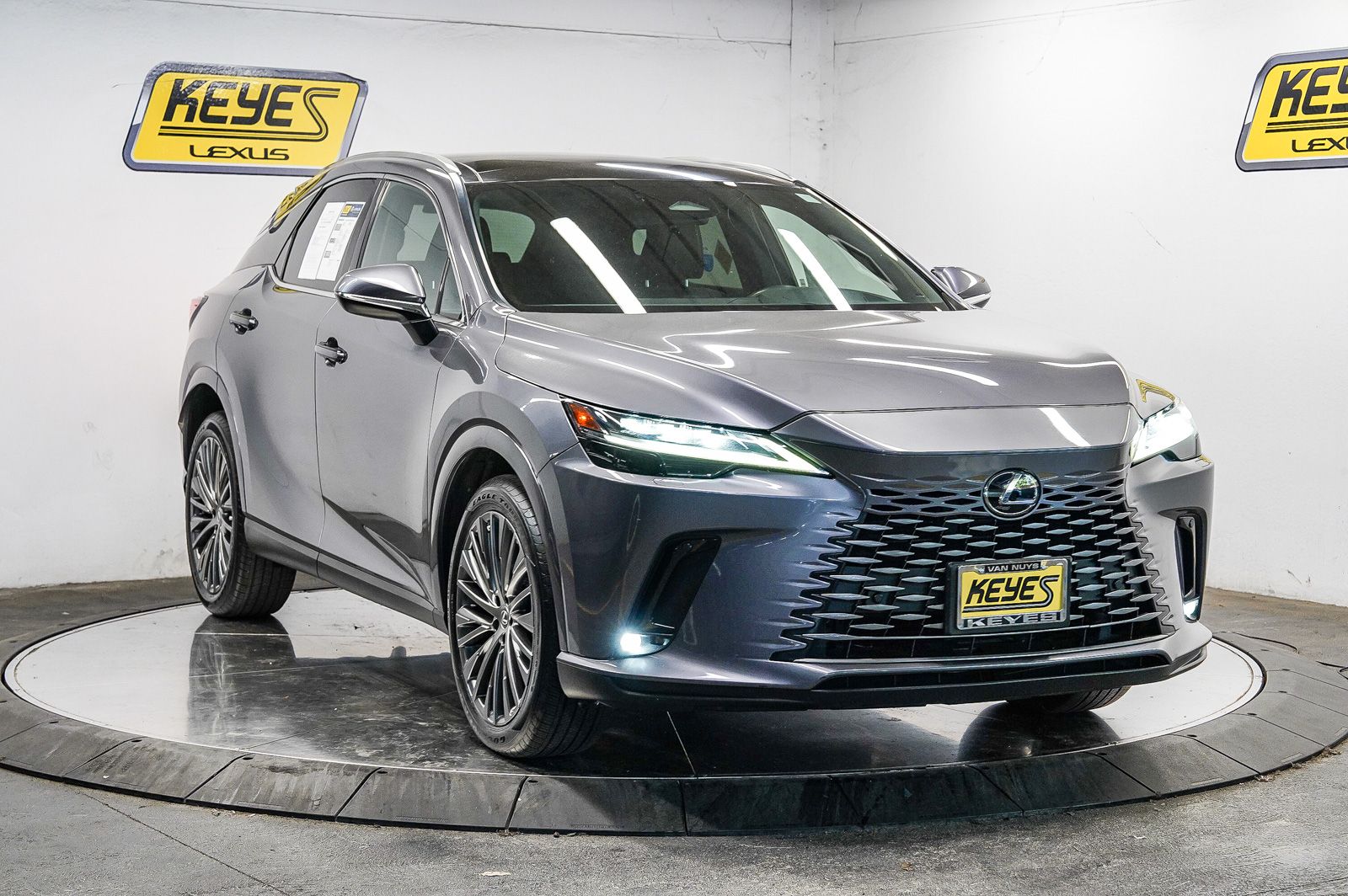 Thumbnail: 2023 Lexus RX - 5