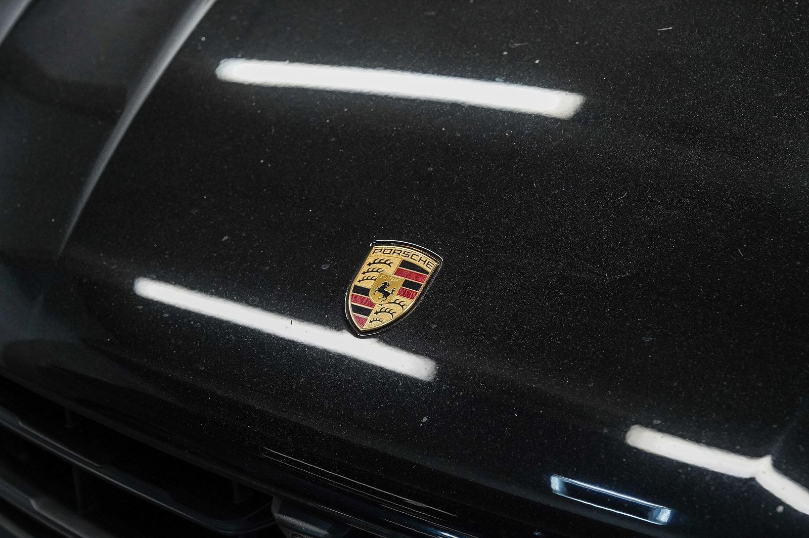 Thumbnail: 2023 Porsche Macan - 7