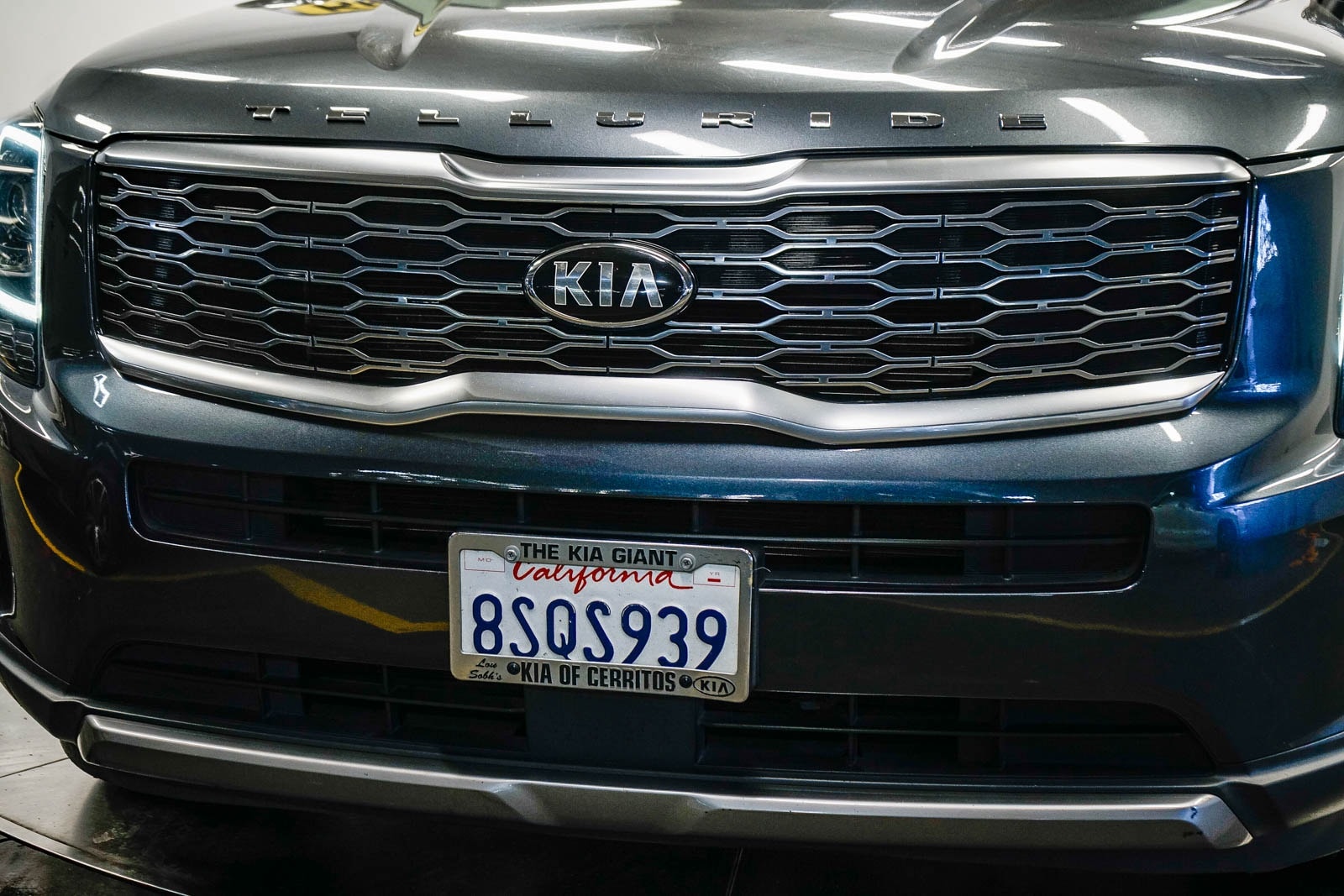 Thumbnail: 2021 Kia Telluride - 8