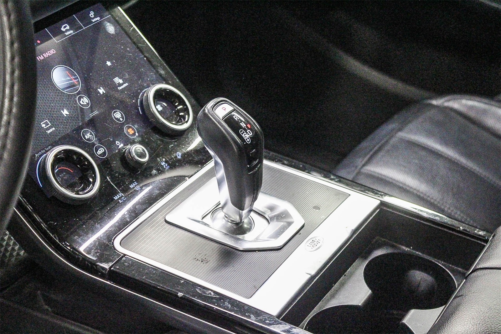 Thumbnail: 2020 Land Rover Range Rover Evoque - 20