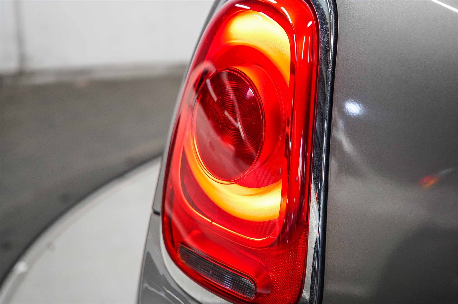 Thumbnail: 2019 MINI Cooper Convertible - 11