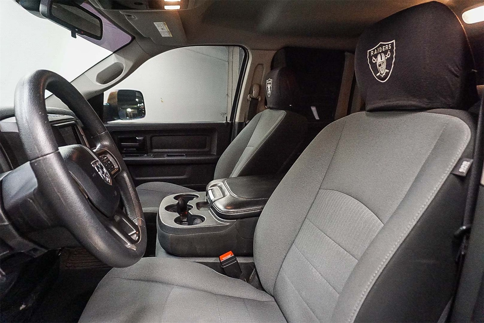 Thumbnail: 2021 RAM 1500 Classic - 16