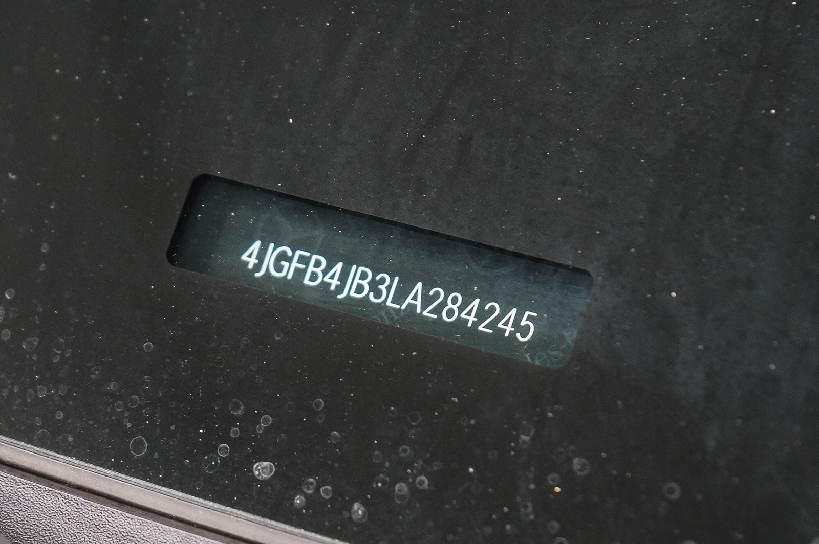 Thumbnail: 2020 Mercedes-Benz GLE - 28