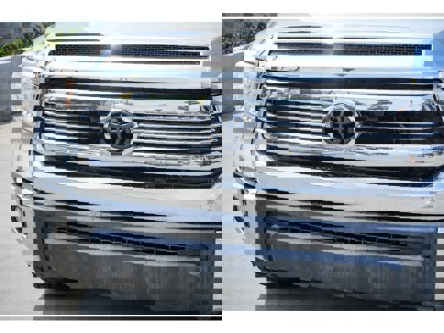 2017 Toyota Tundra SR5 9
