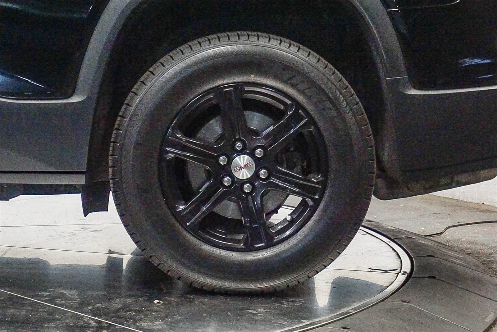 Thumbnail: 2020 GMC Acadia - 10