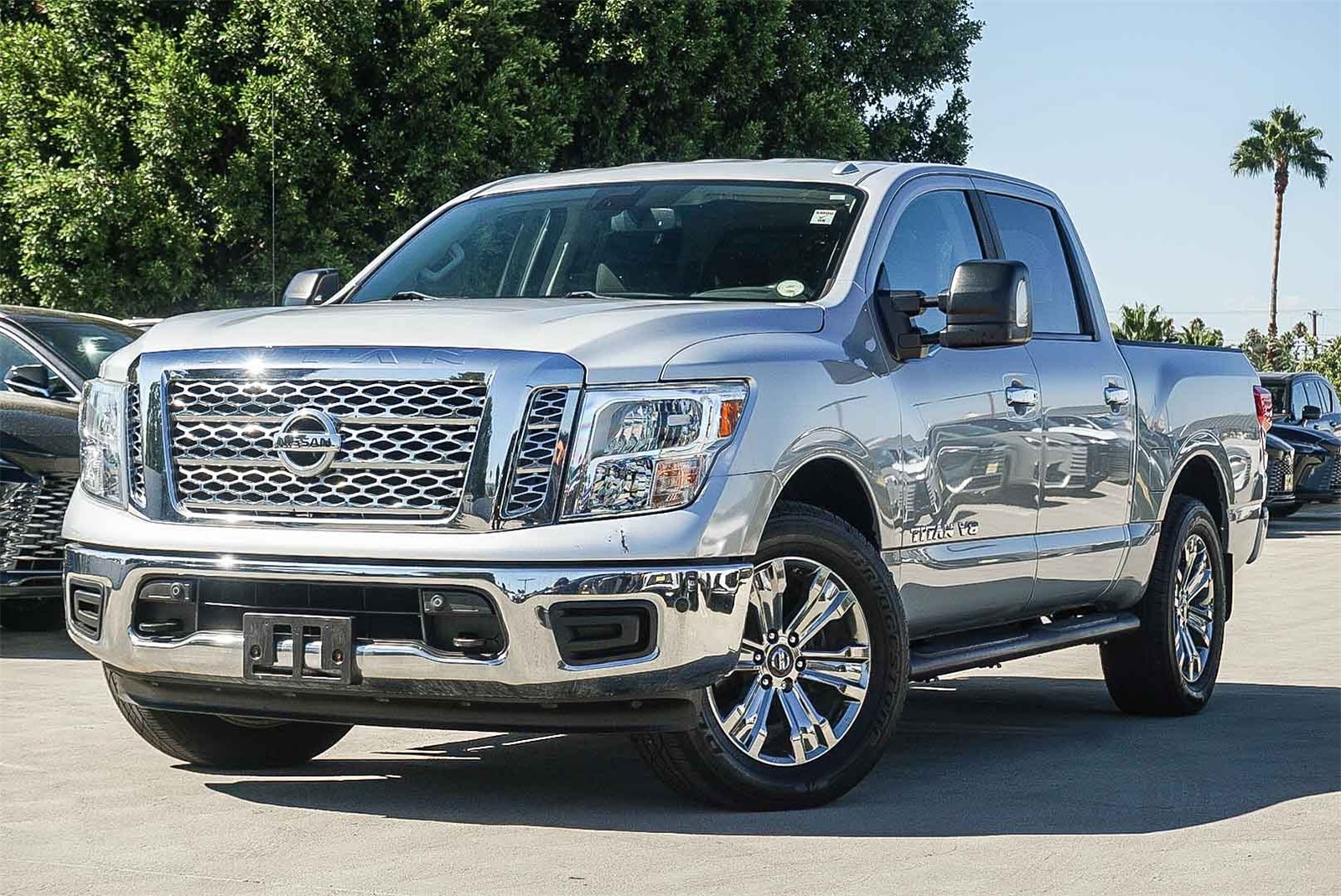 Thumbnail: 2018 Nissan Titan - 1